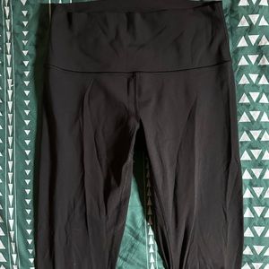 Lululemon Woman’s black leggings